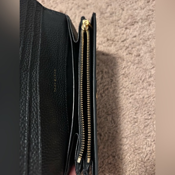 Tory Burch McGraw Leather Envelope Wallet - Picture 5 of 6